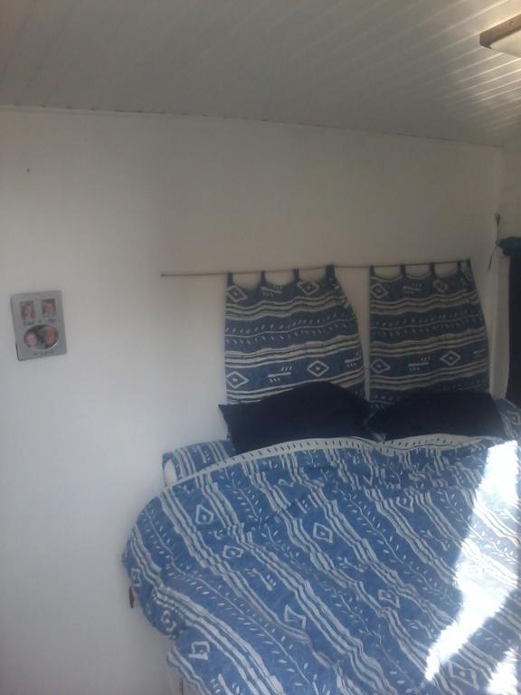 ホテル Bateau Houseboat Camille Donchery エクステリア 写真